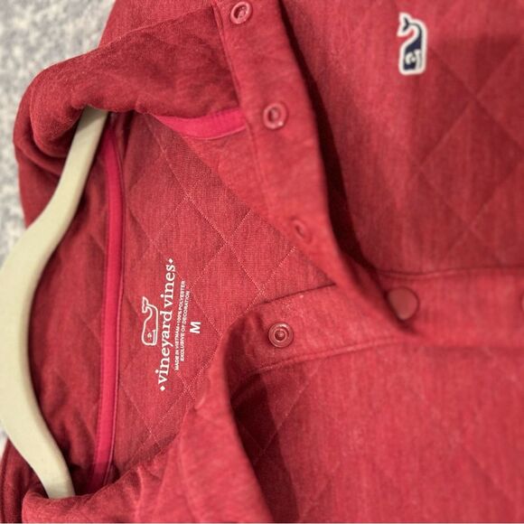 Vineyard Vines Diamond Quilted Red Quarter-Button Up Pullover Medium - Picture 8 of 8